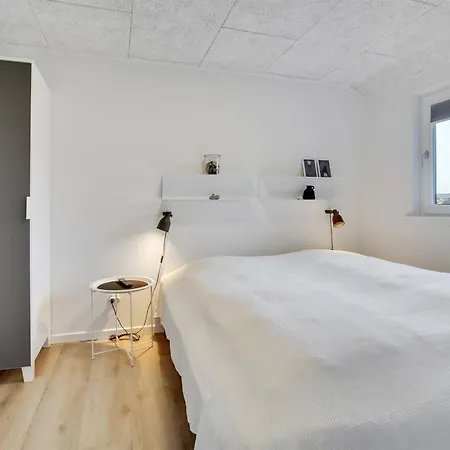 Holiday home Antina Hjorring
