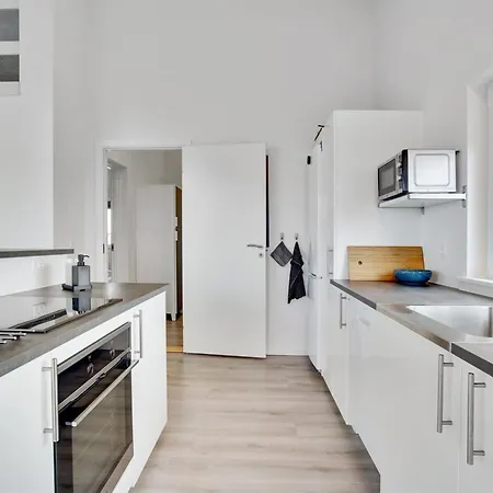 Antina - 400m From The Sea By Interhome *